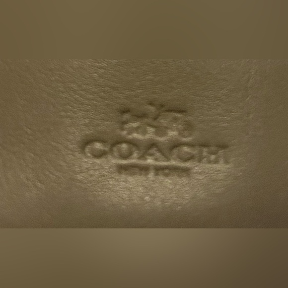 Vintage Coach Bleecker Penny Crossbody Bag in Rare Taupe Color - Picture 3 of 4